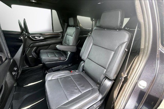 Used 2023 Chevrolet Tahoe Z71 w/ Luxury Package AWD/4WD image 26