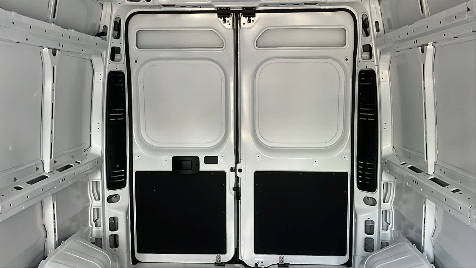 New 2026 RAM ProMaster 1500 w/ Quick Order Package 22G SLT FWD image 16