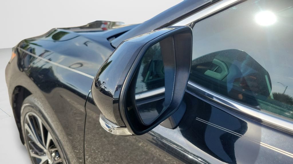 Certified 2020 Toyota Camry SE w/ Convenience Package image 27