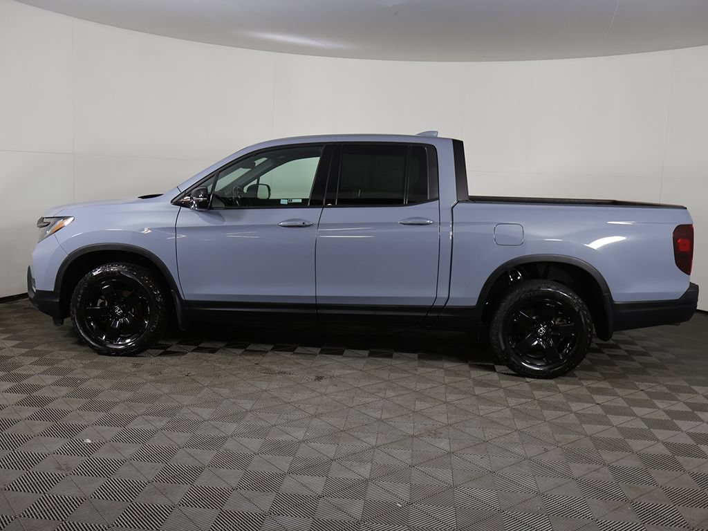Certified 2025 Honda Ridgeline Black Edition image 20