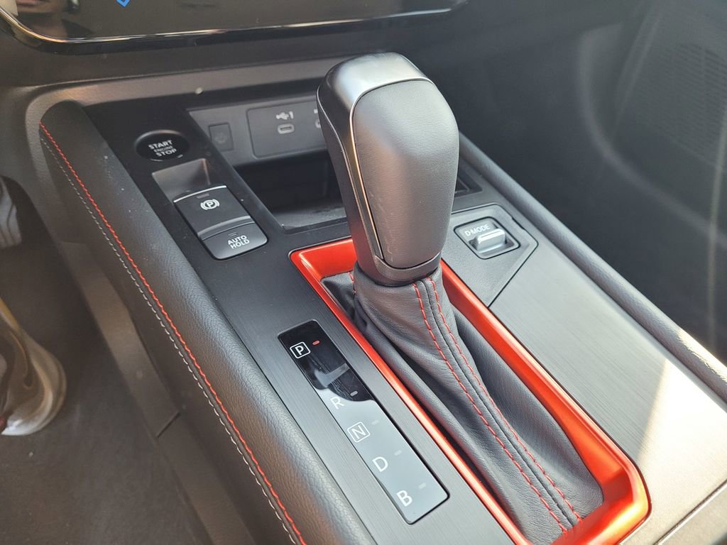 New 2026 Nissan Kicks SR image 10