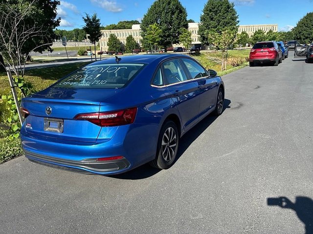 Used 2022 Volkswagen Jetta S FWD image 9
