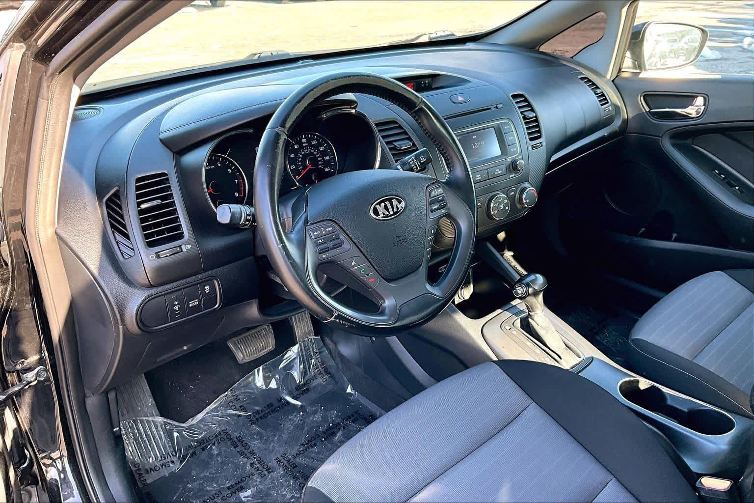 Used 2016 Kia Forte EX FWD image 30