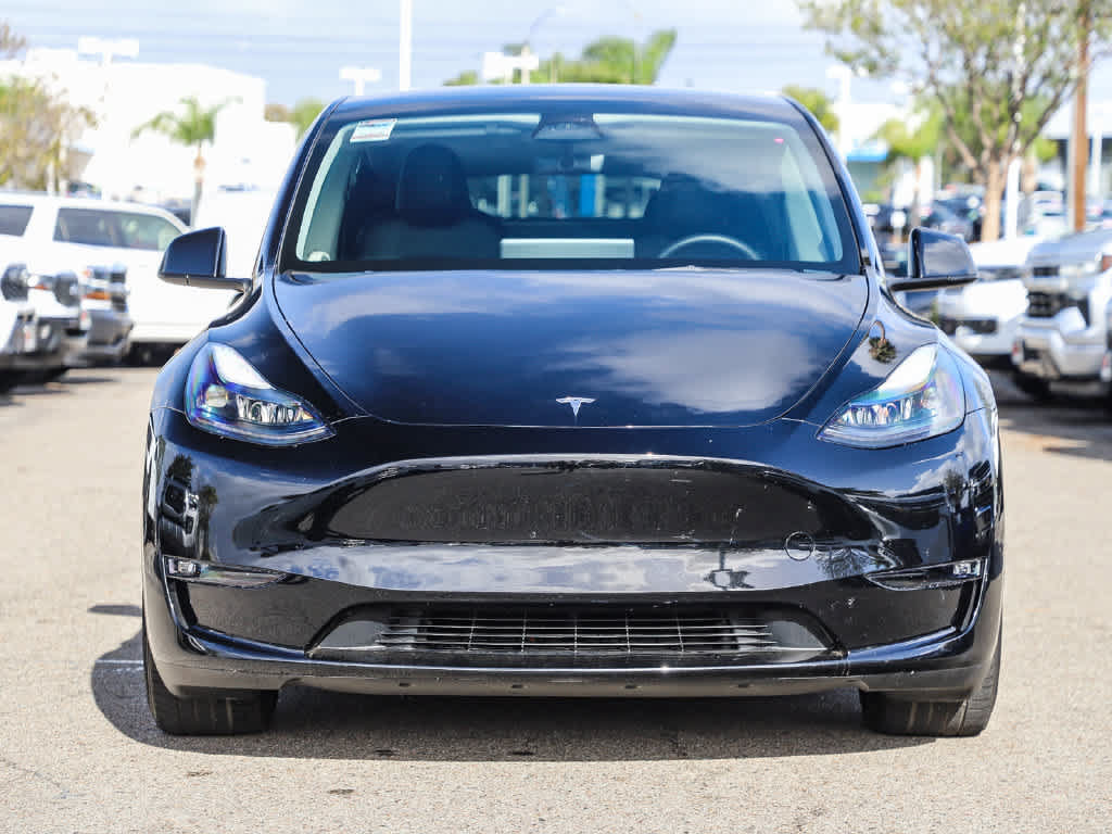 Used 2023 Tesla Model Y Performance AWD/4WD image 2