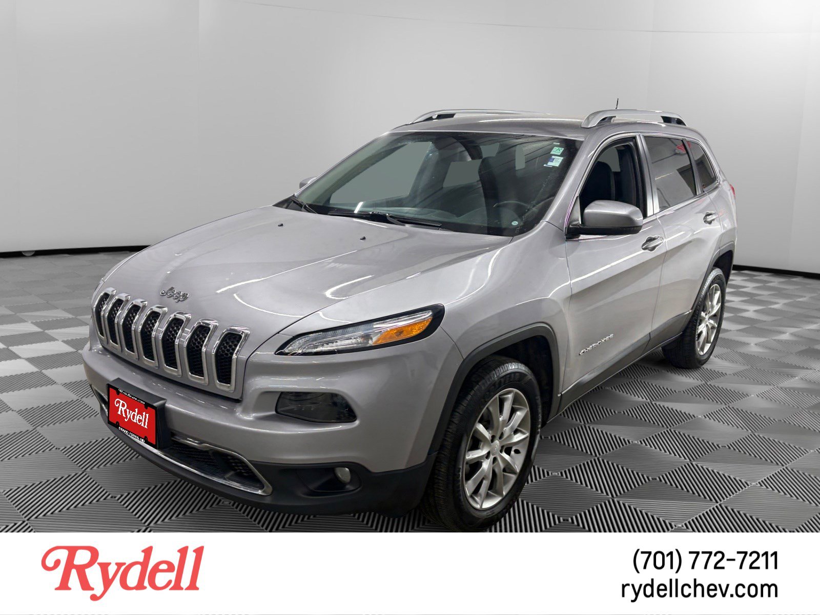 Used 2018 Jeep Cherokee Limited w/ Trailer Tow Group AWD/4WD video 1