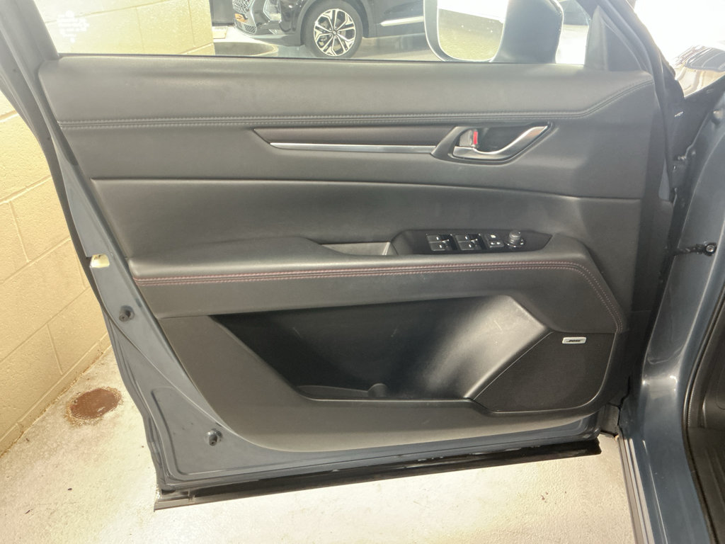 Used 2023 MAZDA CX-5 Carbon Edition AWD/4WD image 15