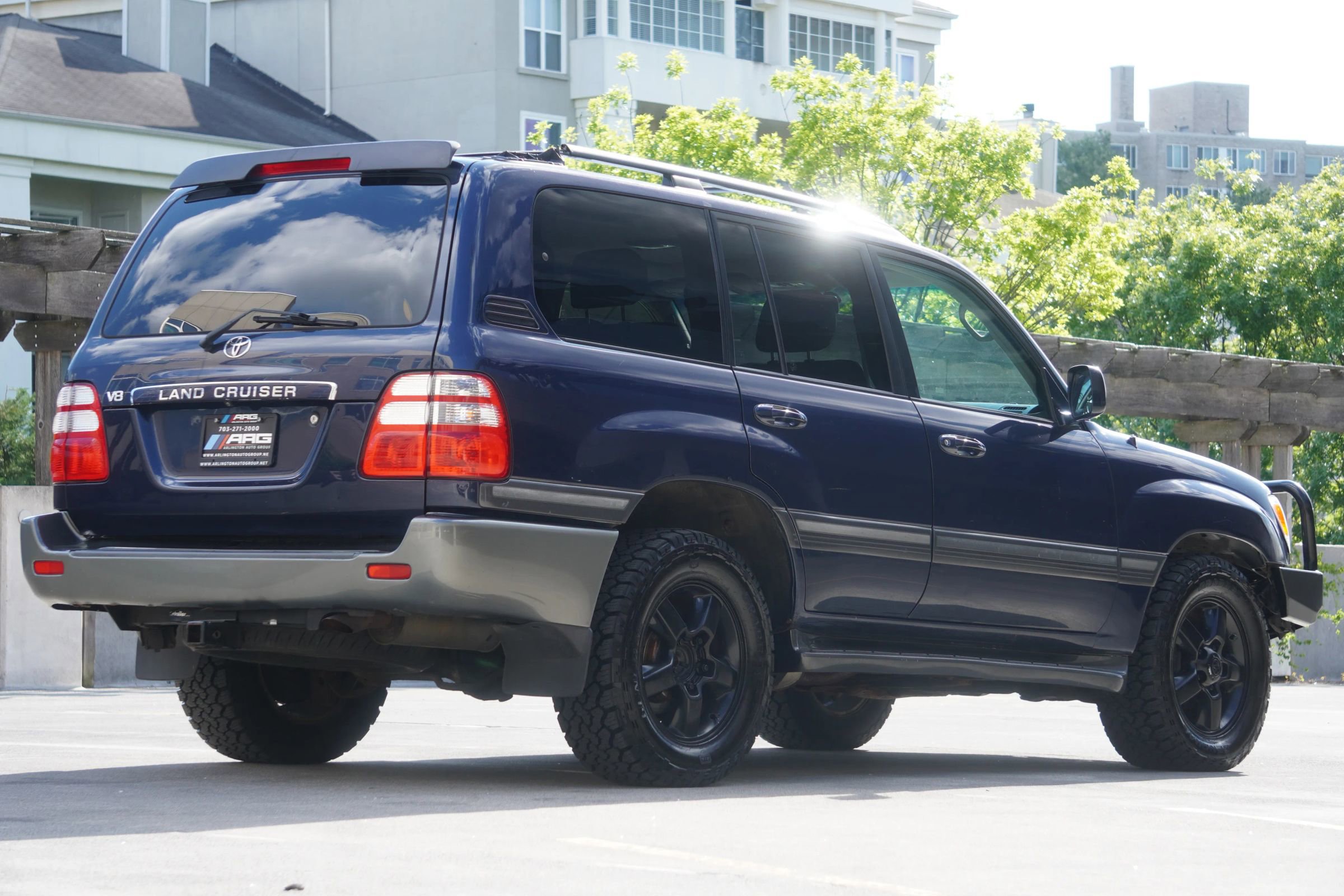 Used 2004 Toyota Land Cruiser AWD/4WD image 14