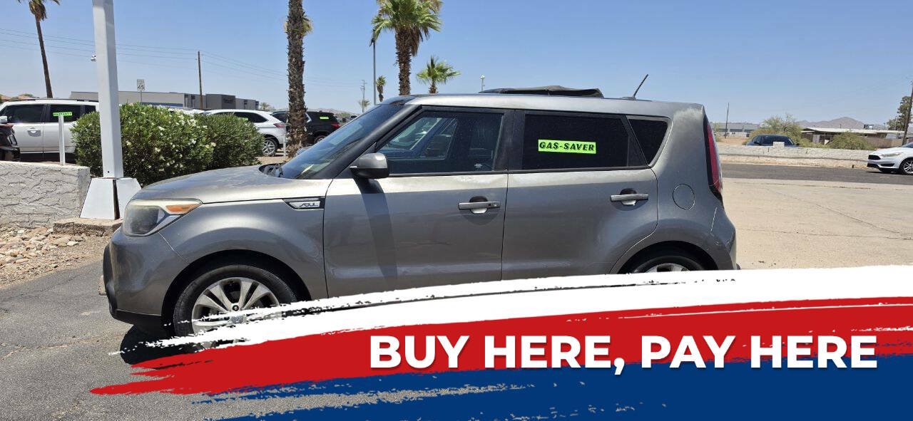 Used 2015 Kia Soul + w/ Primo Package FWD image 1
