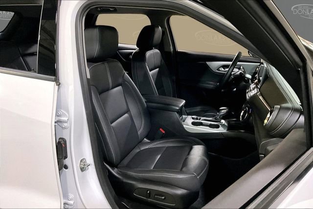 Used 2024 Chevrolet Blazer LT w/ Midnight/Sport Edition AWD/4WD image 15