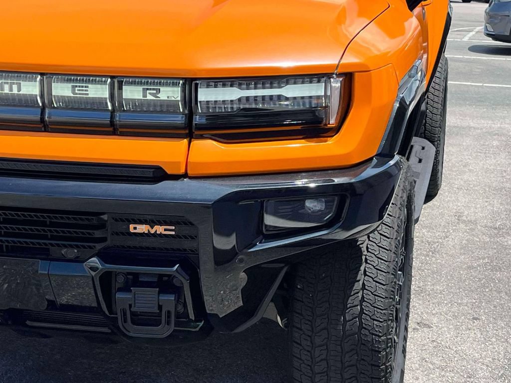 New 2025 GMC Hummer EV 2X w/ LPO, Cargo Utility Package AWD/4WD image 9