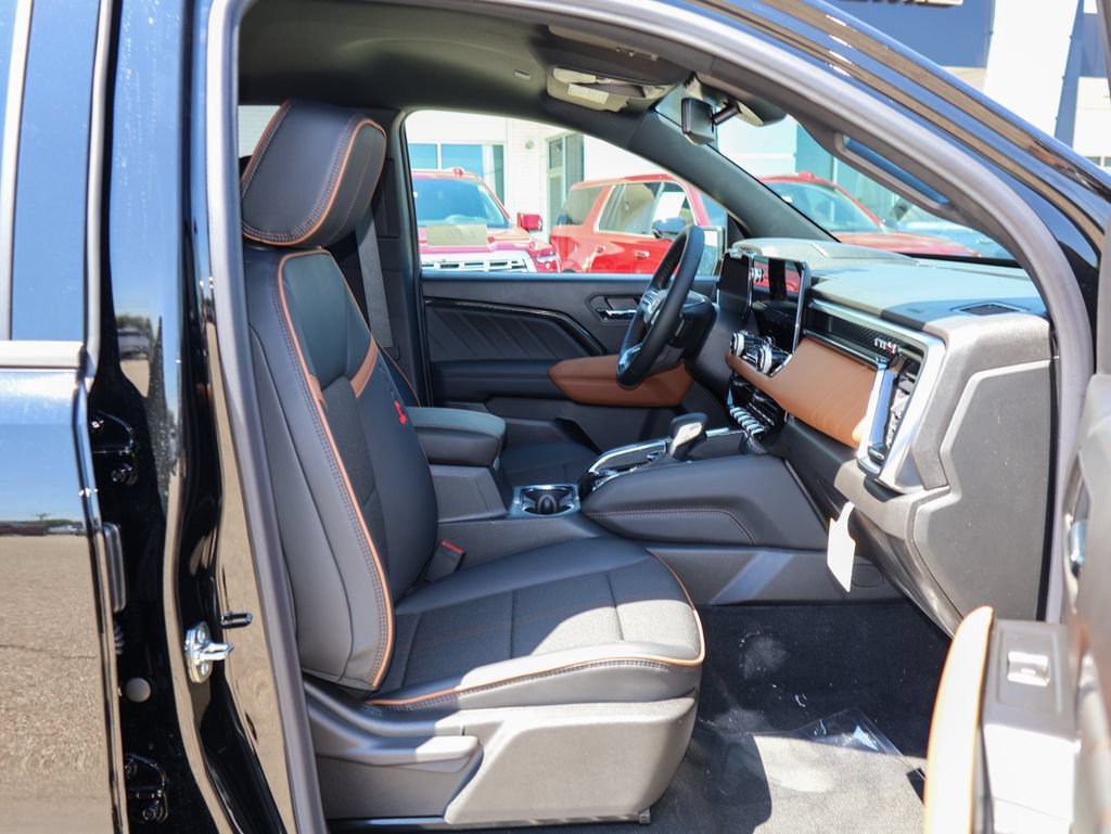 New 2026 GMC Canyon AT4 w/ Nightfall Essentials Package AWD/4WD image 28