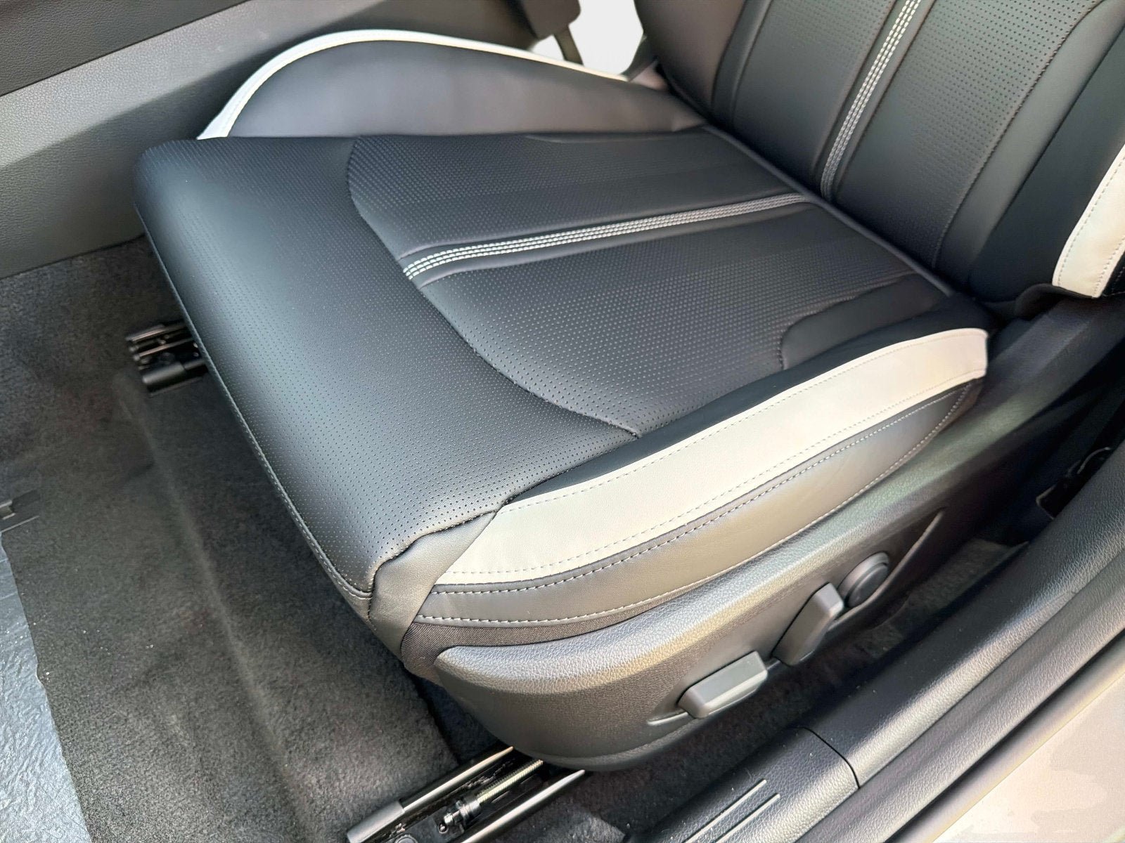 New 2026 Kia K5 GT-Line FWD image 16
