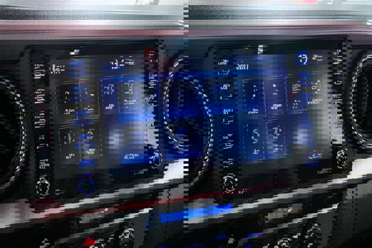 Used 2021 Toyota Tacoma SR5 image 19