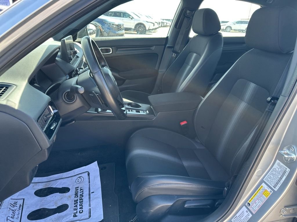 Used 2025 Honda Civic Sport image 14