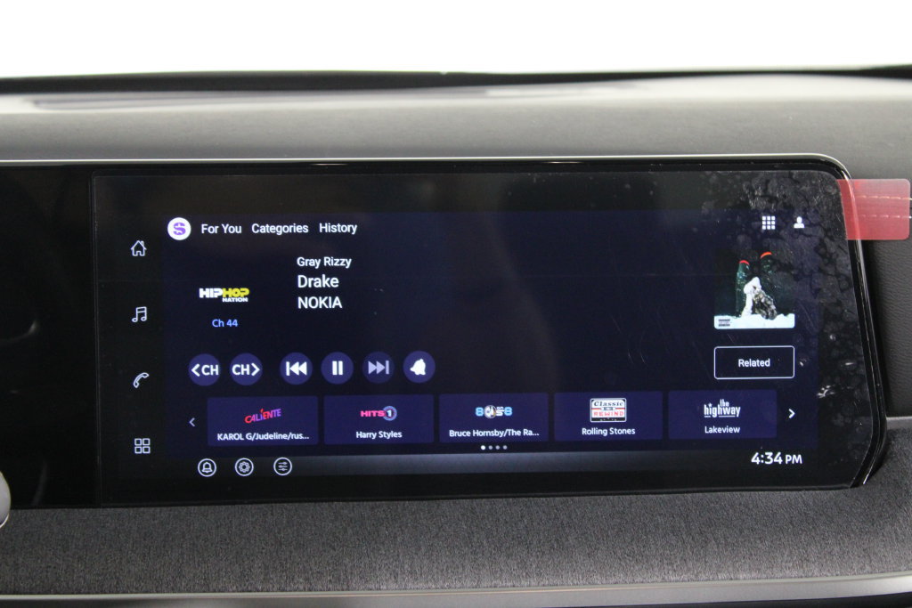 Certified 2026 Nissan Kicks SV FWD image 9