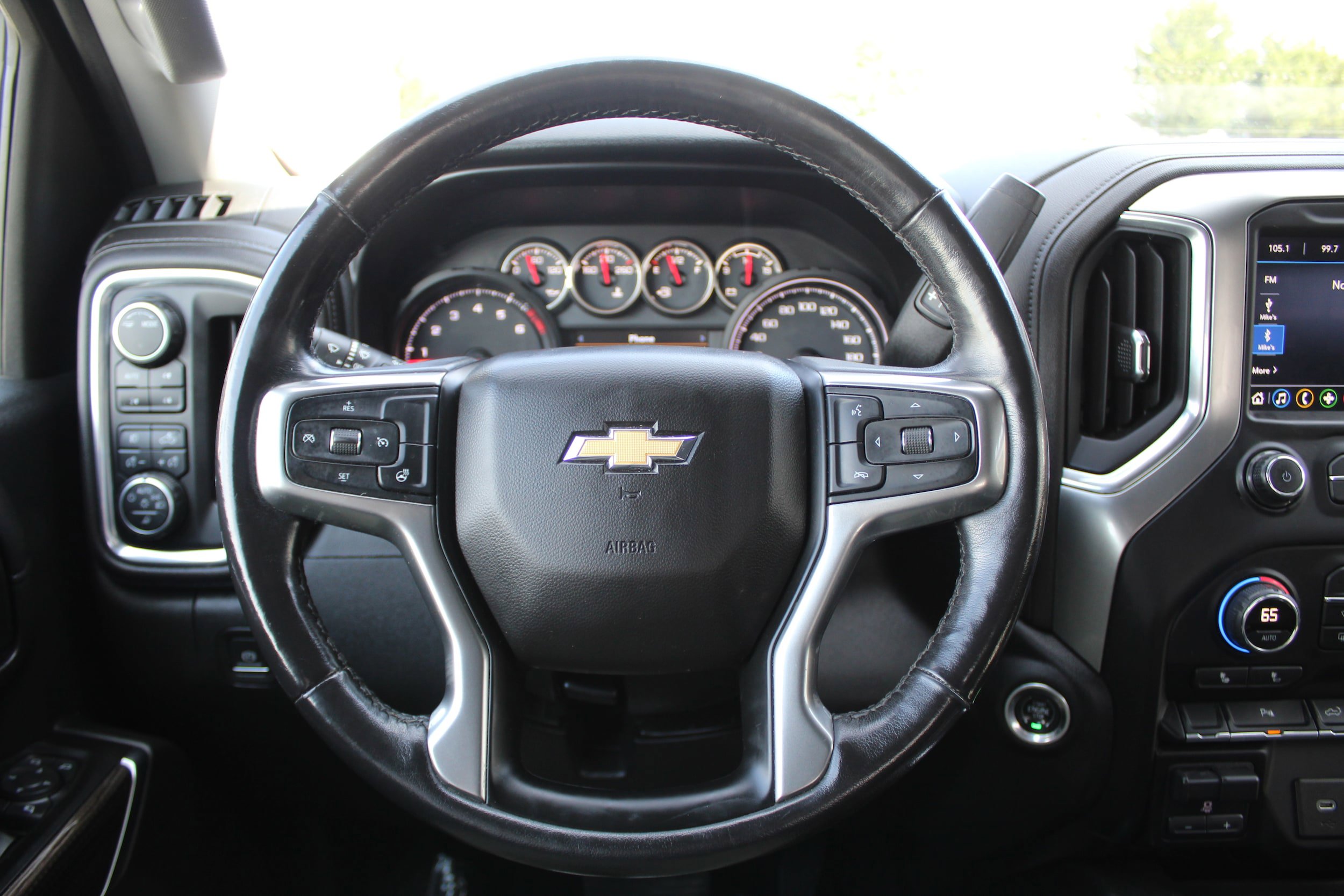 Used 2020 Chevrolet Silverado 2500 LT w/ True North Edition AWD/4WD image 25