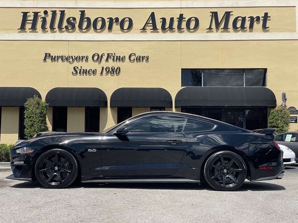 Used 2019 Ford Mustang GT w/ GT Performance Package RWD image 3