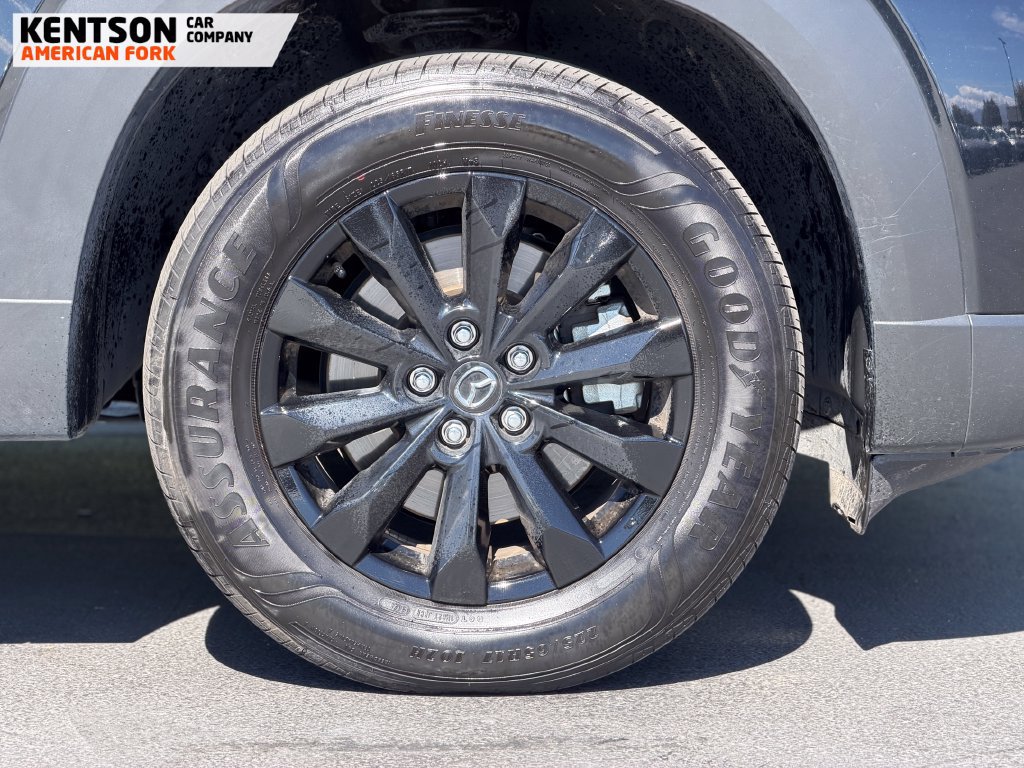 Used 2025 MAZDA CX-50 AWD 2.5 S w/ Premium Package image 12