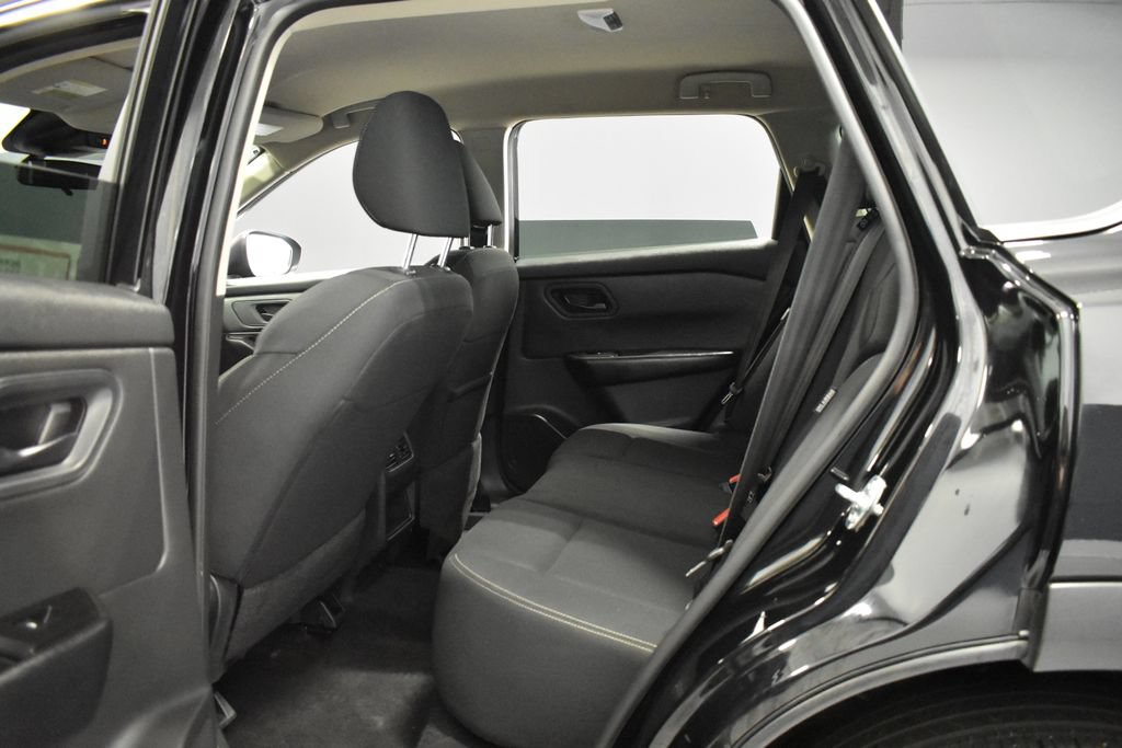 Certified 2025 Nissan Rogue S AWD/4WD image 29