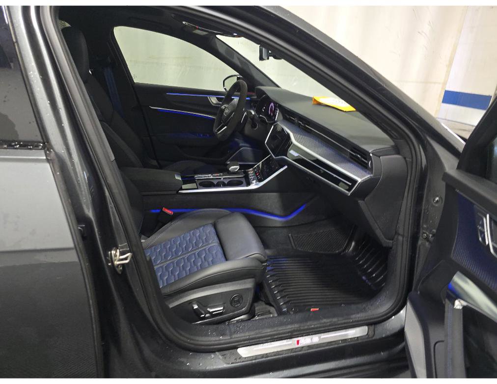 Used 2025 Audi RS 6 performance AWD/4WD image 8
