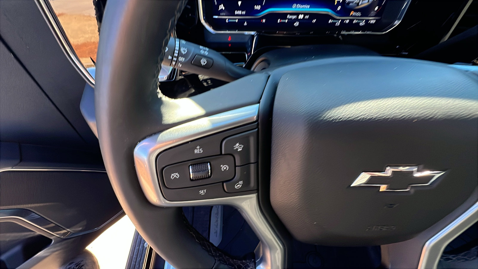 Used 2025 Chevrolet Silverado 1500 LT image 28