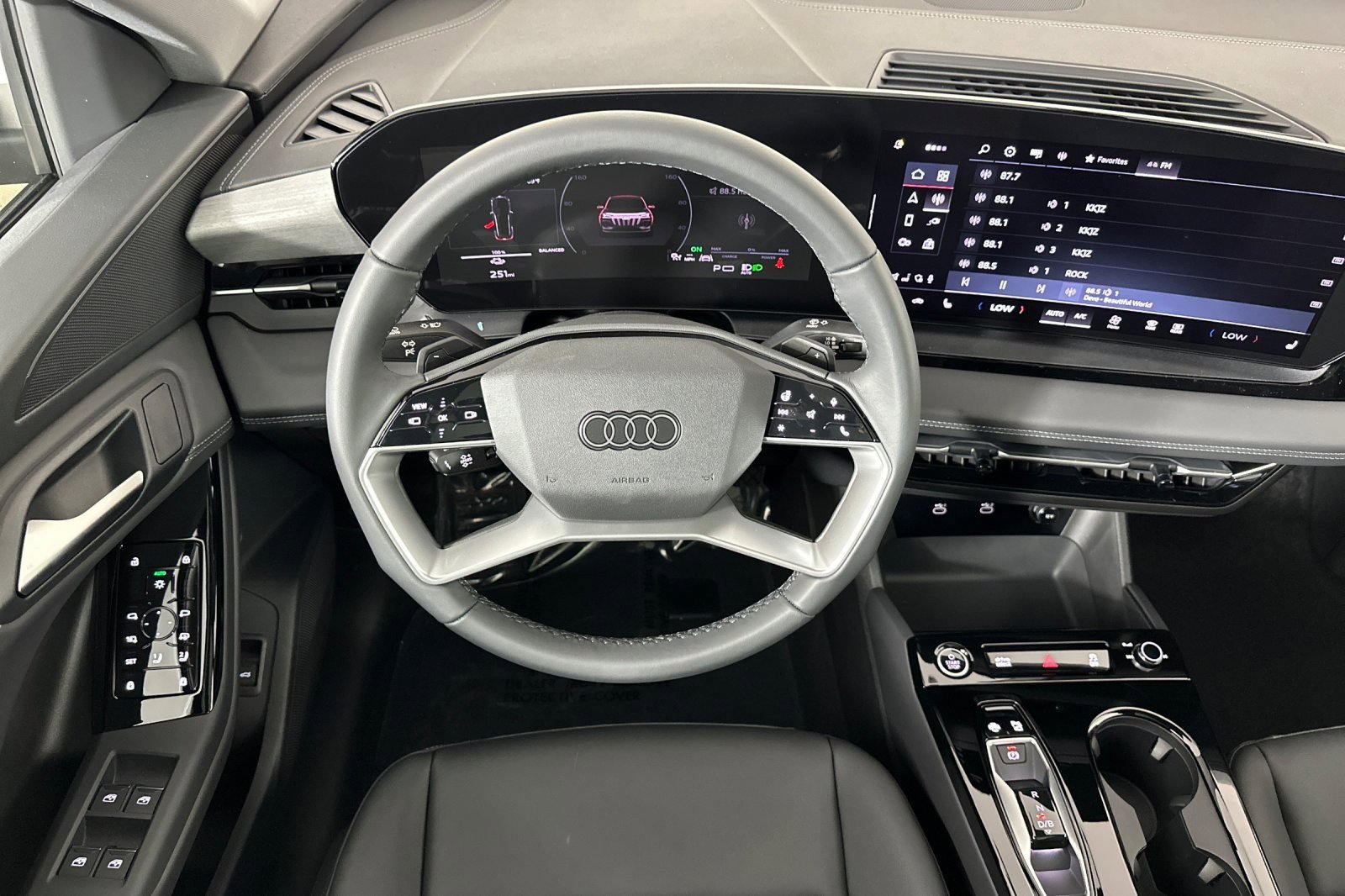 New 2025 Audi Q6 e-tron Premium Plus image 13