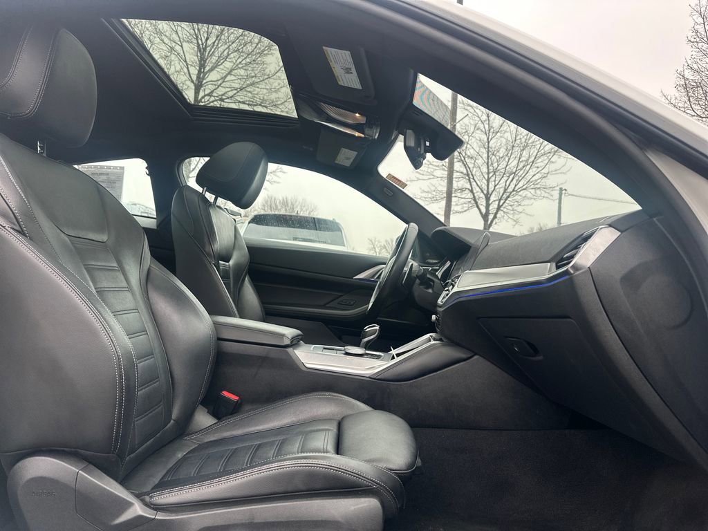 Used 2021 BMW 440i xDrive Coupe w/ Premium Package image 16