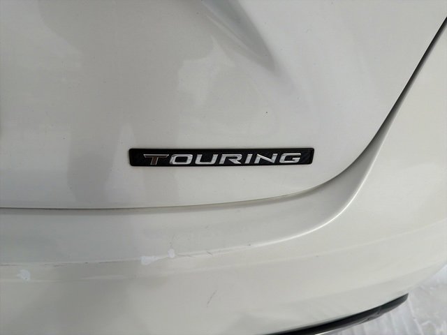 Used 2017 Toyota Avalon Touring w/ Carpet Mat Package image 17