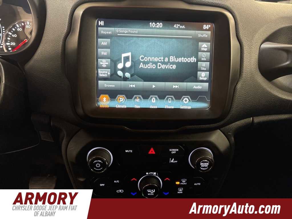 Used 2023 Jeep Renegade Latitude image 16