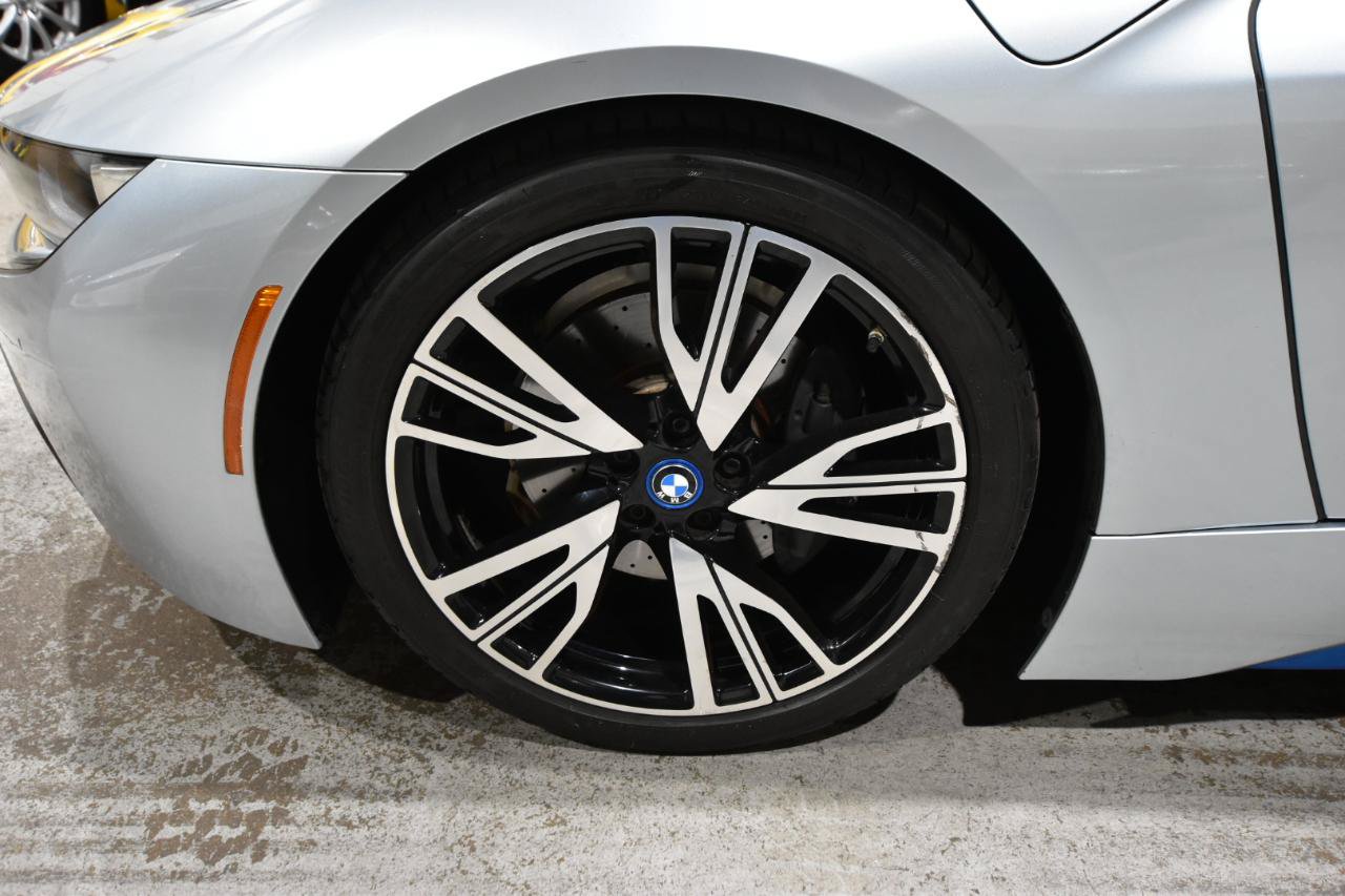 Used 2016 BMW i8 AWD/4WD image 44