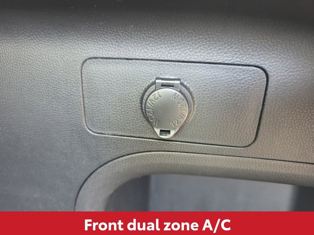 Used 2024 Toyota RAV4 XLE image 15