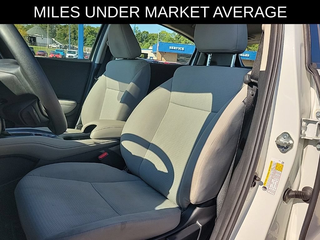 Used 2021 Honda HR-V LX image 14