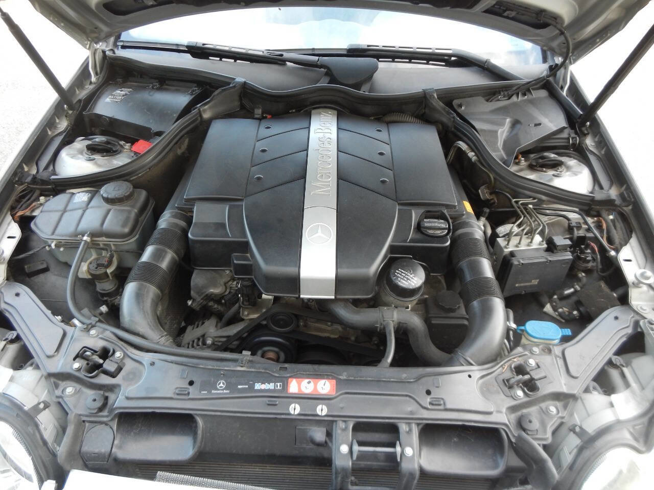 Used 2005 Mercedes-Benz CLK 320 Cabriolet image 43