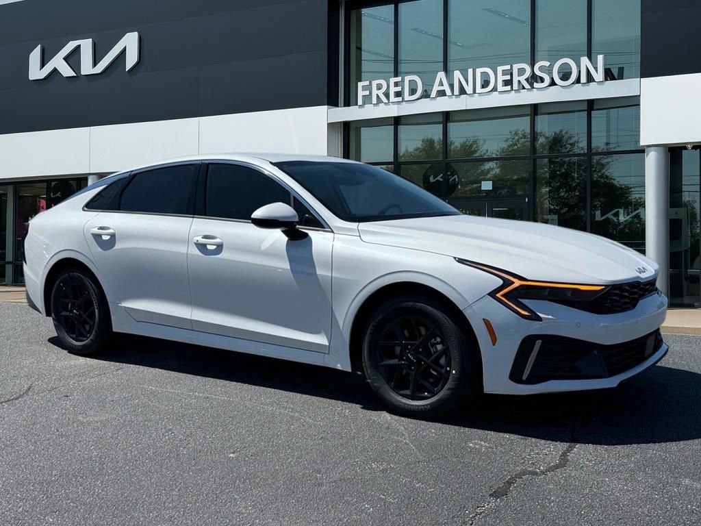 New 2026 Kia K5 LXS video 1