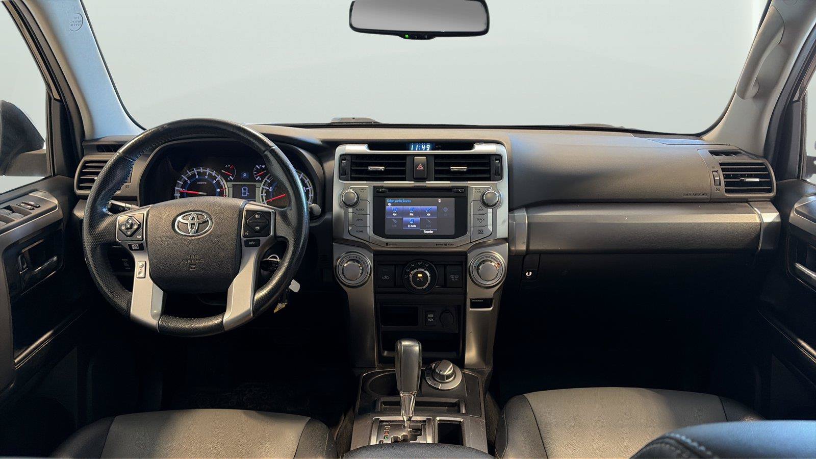 Used 2018 Toyota 4Runner SR5 Premium AWD/4WD image 11