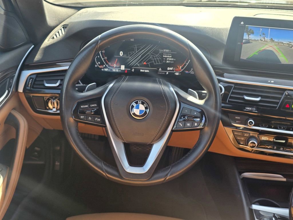 Used 2023 BMW 530i w/ Convenience Package image 16