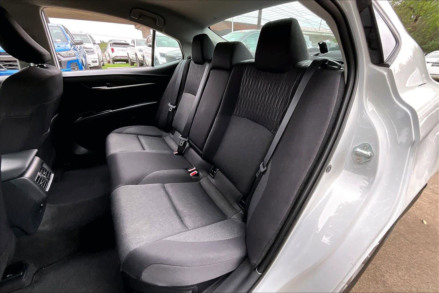Used 2026 Toyota Camry LE FWD image 20