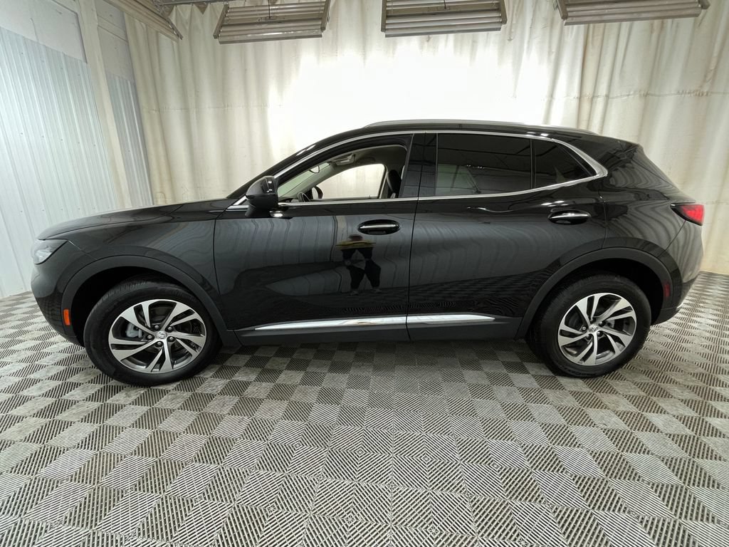 Used 2023 Buick Envision Essence AWD/4WD image 16