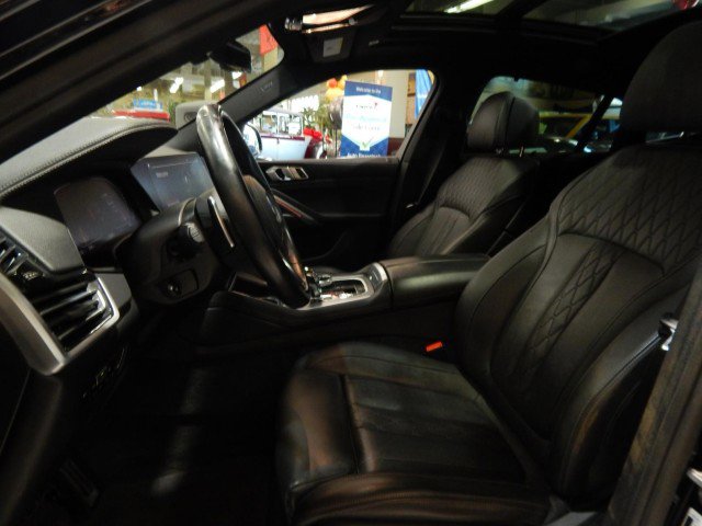 Used 2021 BMW X6 xDrive40i image 19