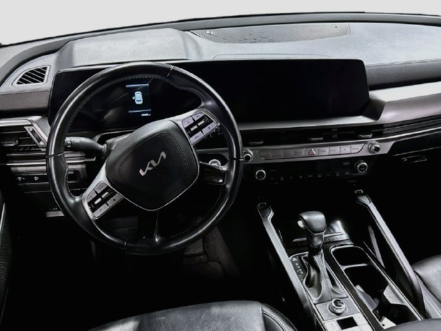 Certified 2024 Kia Telluride S w/ S Sunroof Package AWD/4WD image 20