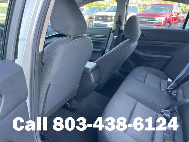Used 2024 Nissan Altima 2.5 SV FWD image 11