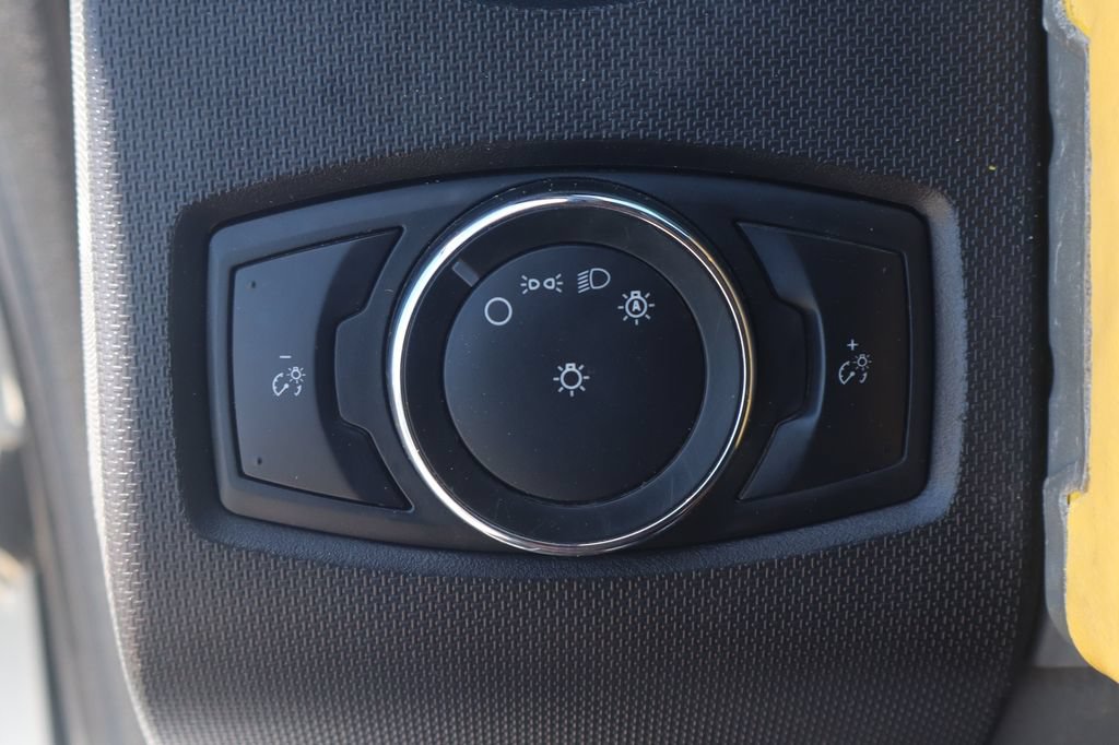 Used 2022 Ford F650 2WD Regular Cab Super Duty image 19