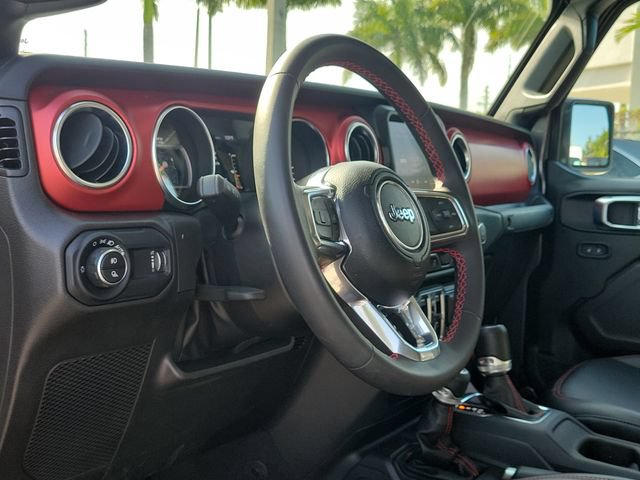 Used 2023 Jeep Gladiator Rubicon w/ Trailer Tow Package AWD/4WD image 10