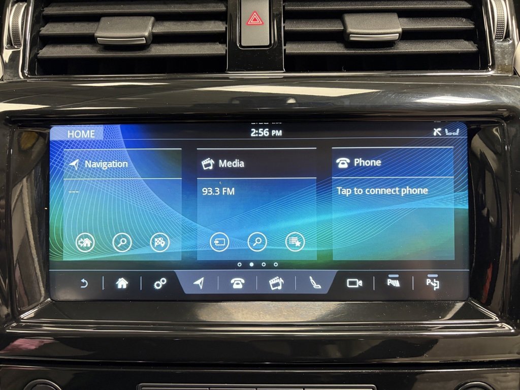 Used 2019 Land Rover Discovery HSE image 19