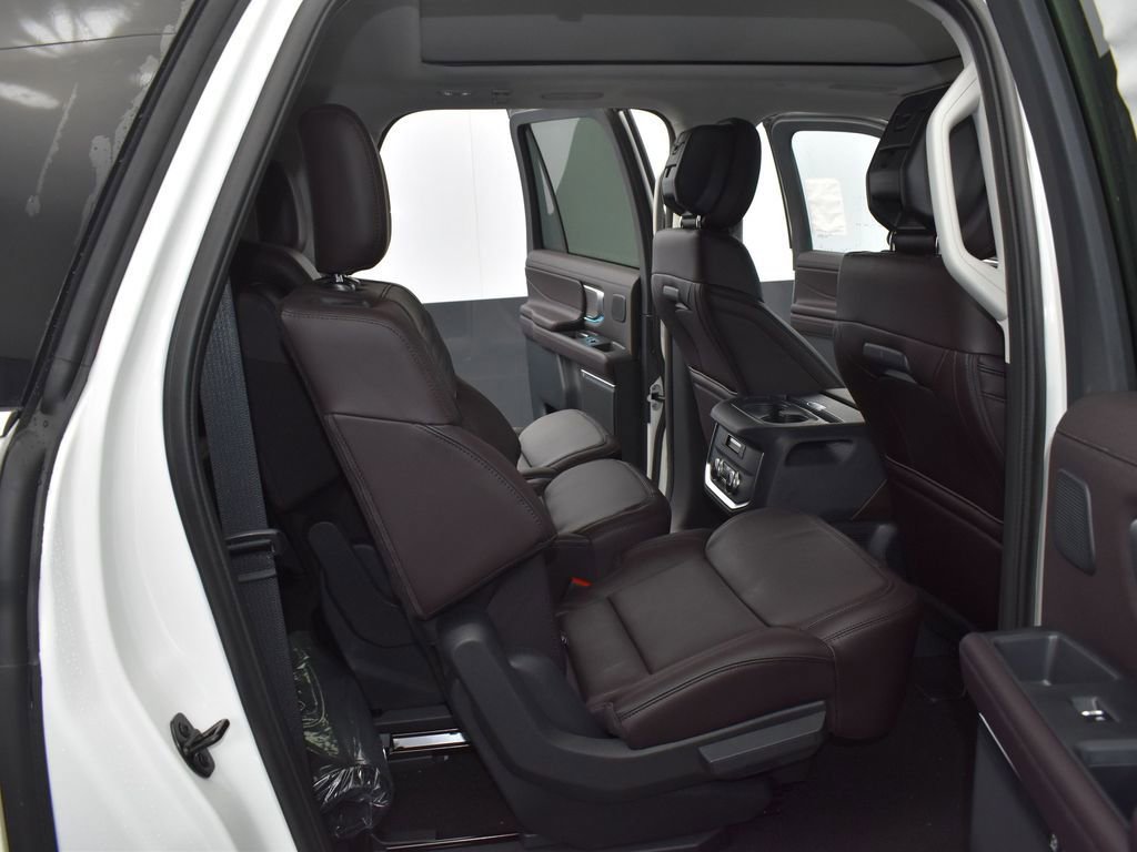 New 2026 Ford Expedition Max Platinum w/ Platinum Ultimate Package image 14