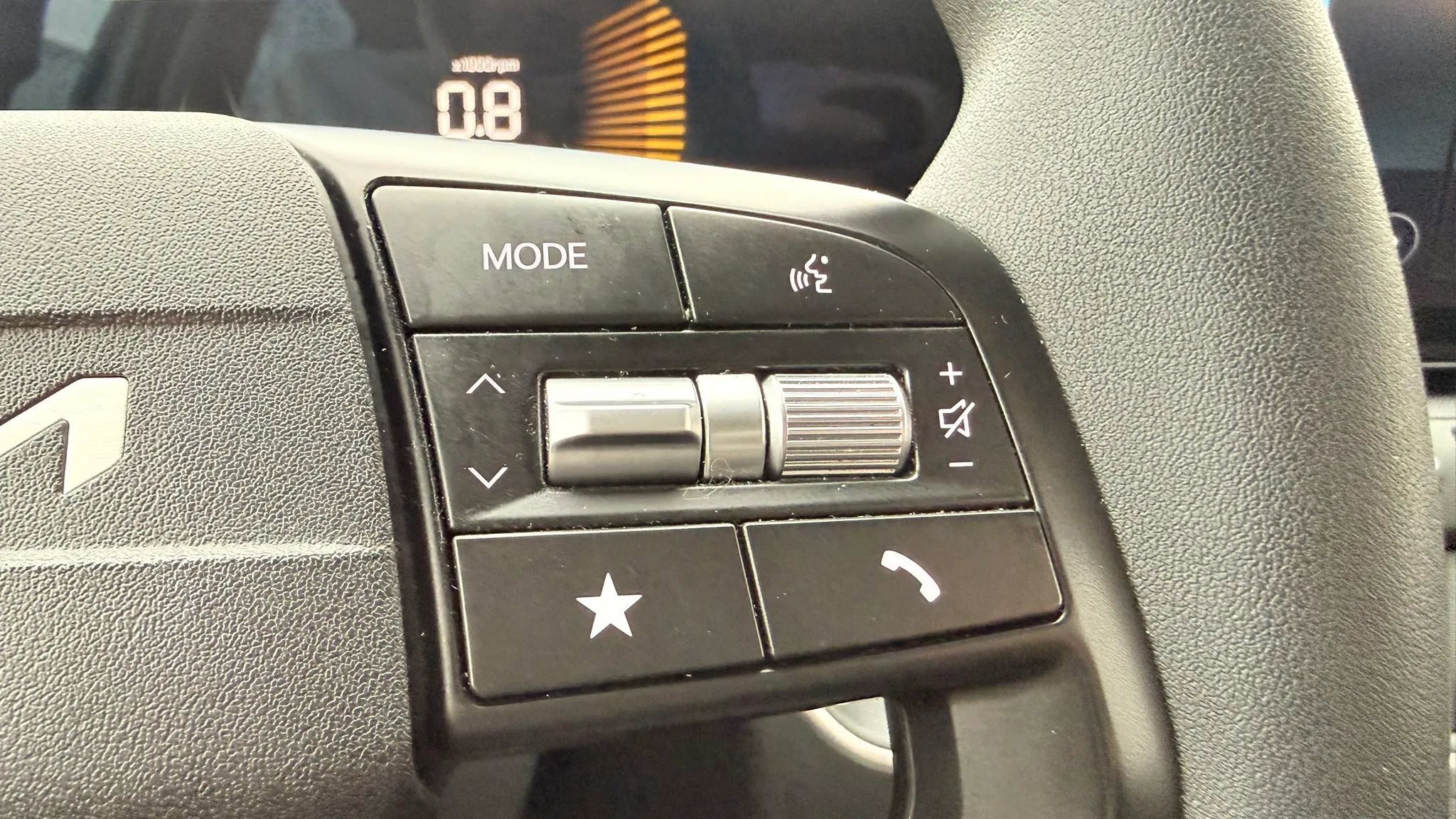 Used 2025 Kia K4 image 20