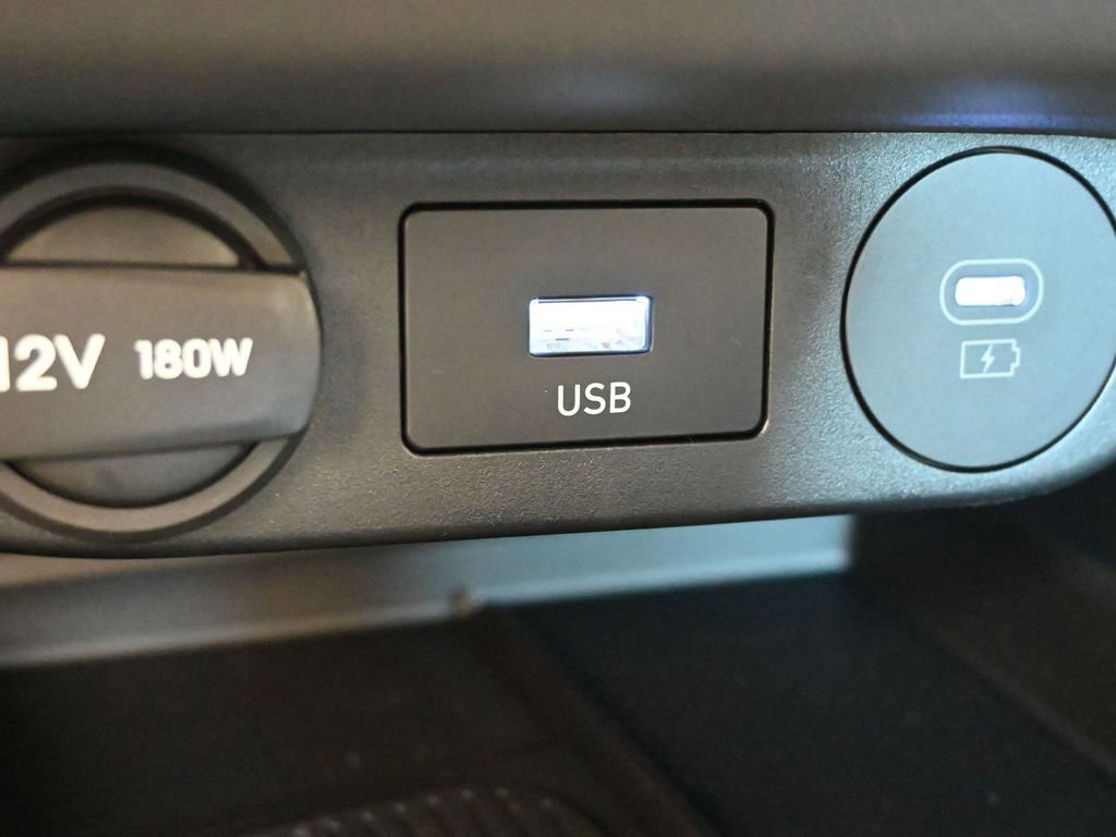 New 2026 Hyundai Elantra Sport image 33