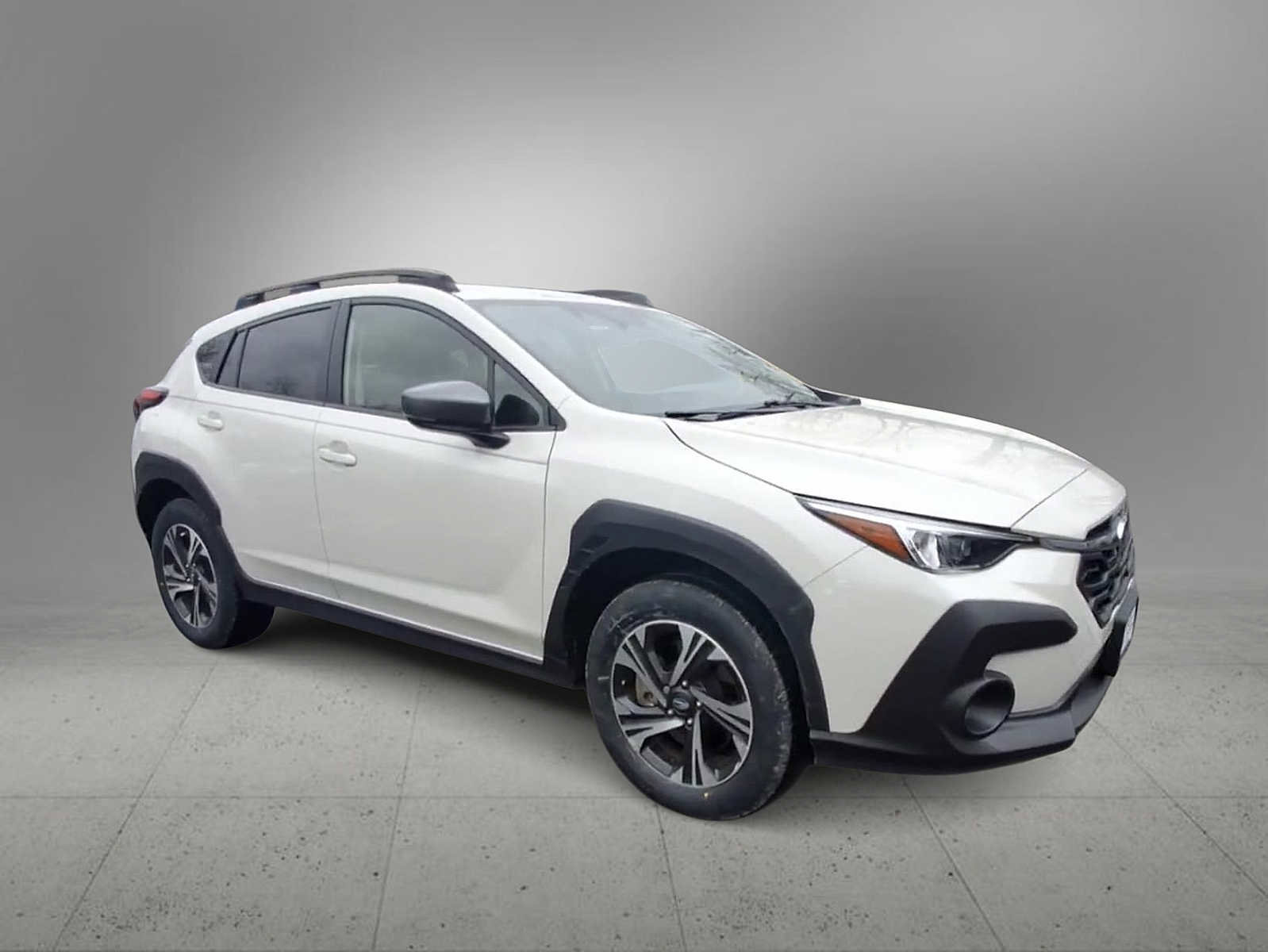 Used 2024 Subaru Crosstrek 2.0i Premium image 2