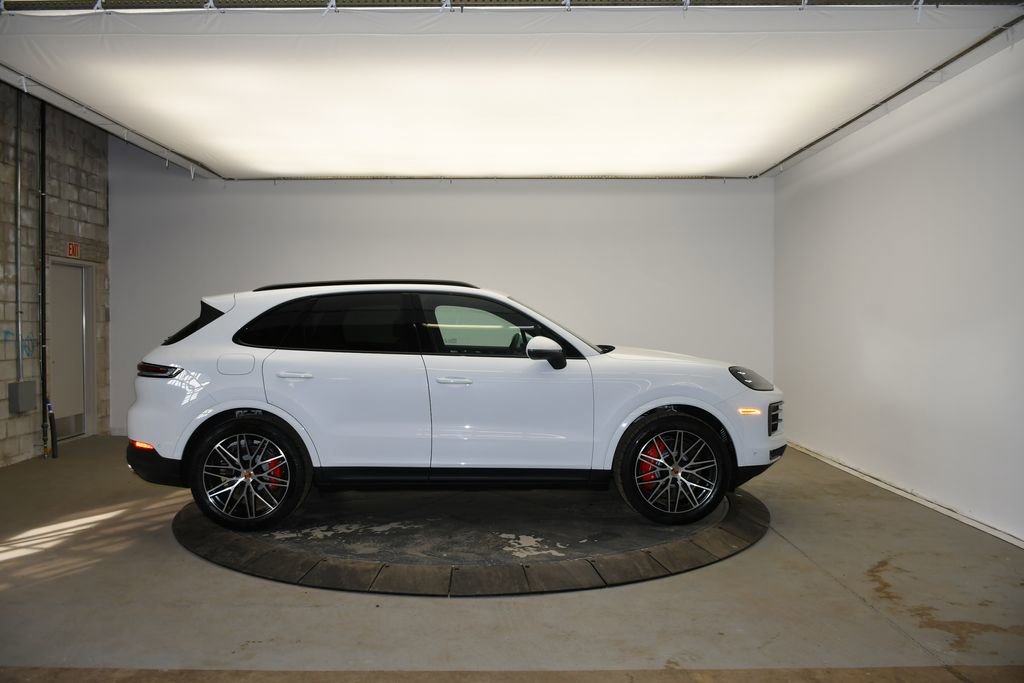 New 2026 Porsche Cayenne S AWD/4WD image 8