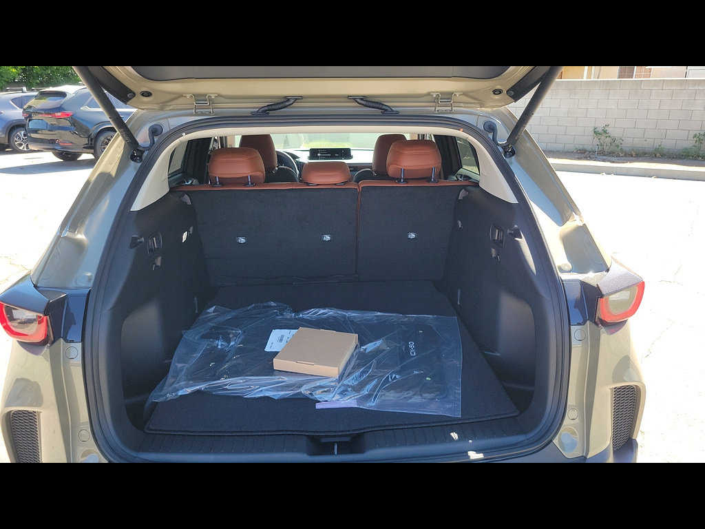 New 2026 MAZDA CX-50 Meridian Edition w/ Apex Package AWD/4WD image 8